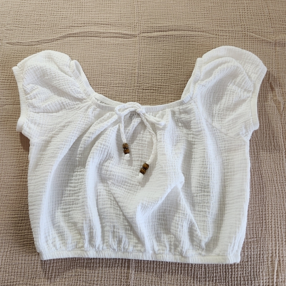 Almost Famous White Peasant Crop Top with Tie Detail Size Xlarge